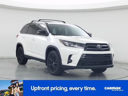 2019 Toyota Highlander SE