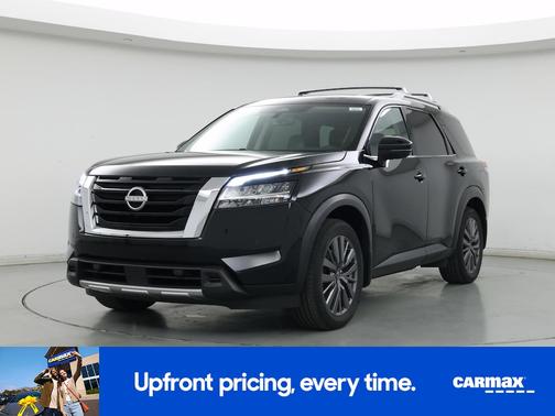 Black 2024 Nissan Pathfinder SL