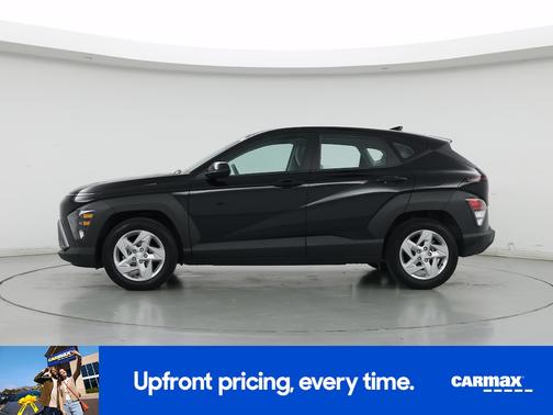 Black 2024 Hyundai KONA SE
