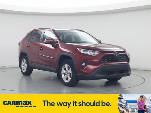 2020 Toyota RAV4 XLE