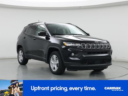 Black 2022 Jeep Compass Latitude
