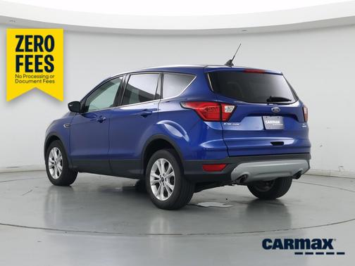 Blue 2019 Ford Escape SE