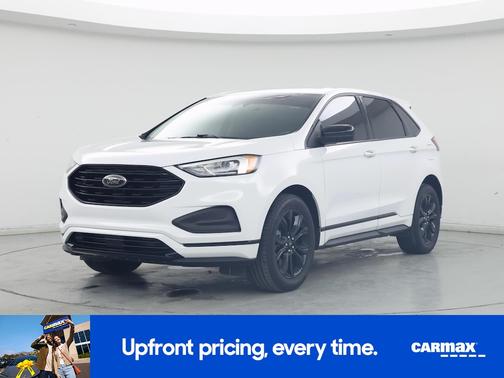 White 2023 Ford Edge SE