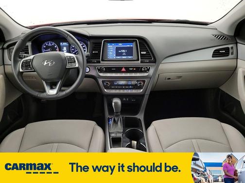2019 Hyundai SONATA SEL