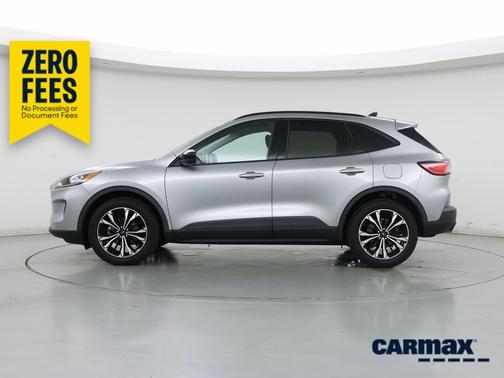 Silver 2021 Ford Escape SE