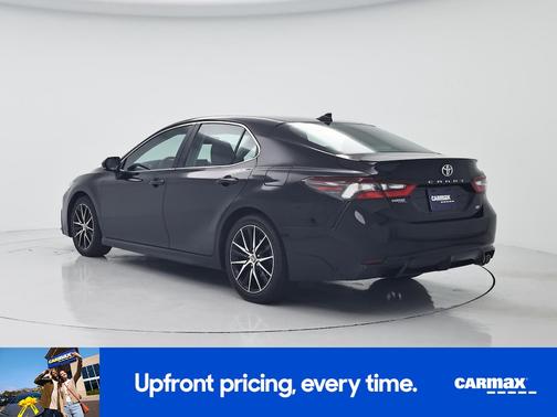 Black 2023 Toyota Camry SE