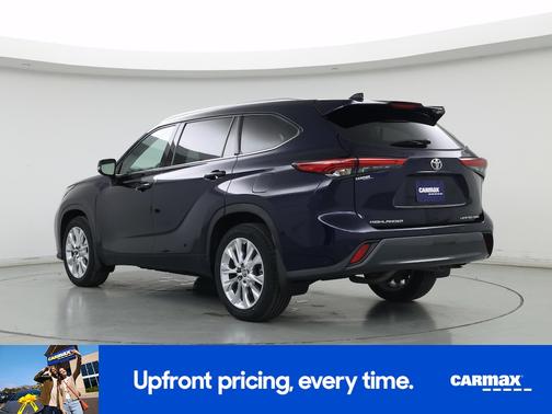 Blue 2022 Toyota Highlander Limited