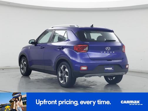 2022 Hyundai VENUE SEL