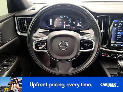 Silver 2019 Volvo S60 T5 Momentum