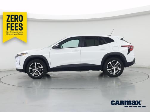 White 2025 Chevrolet Trax 1RS