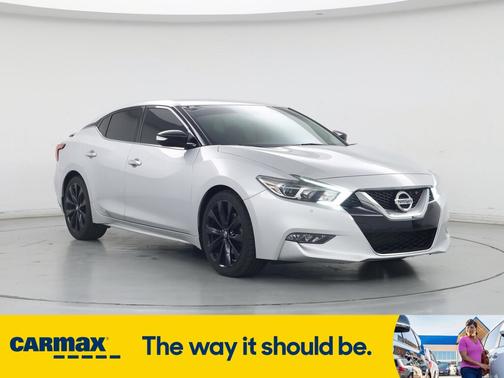 2017 Nissan Maxima SR