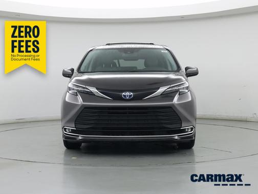 Gray 2024 Toyota Sienna XLE