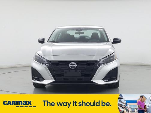 2024 Nissan Altima SV
