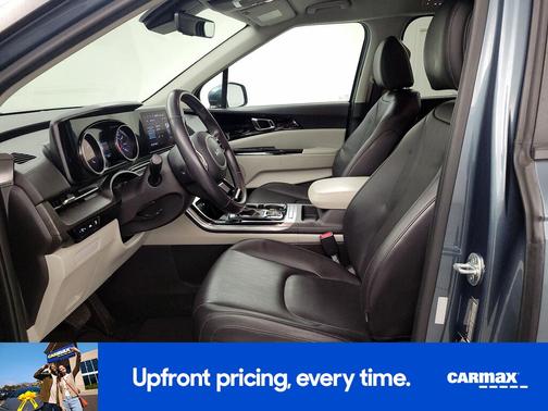 2023 Kia Carnival EX