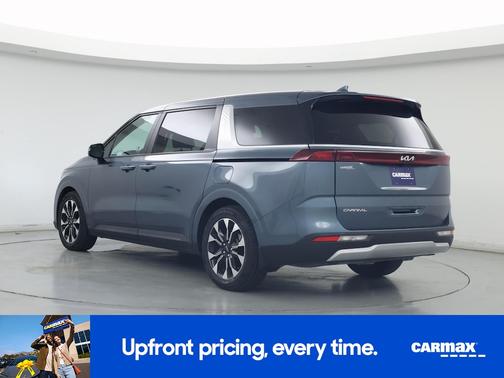 2023 Kia Carnival EX