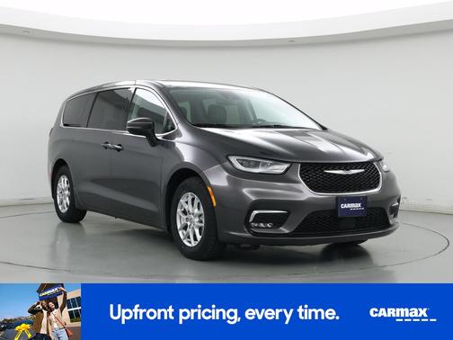 Gray 2023 Chrysler Pacifica Touring L