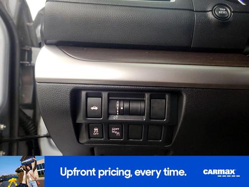 2017 Subaru Legacy 3.6R Limited