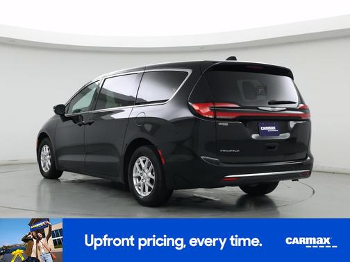 Black 2025 Chrysler Pacifica Select