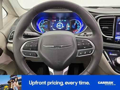 2023 Chrysler Pacifica Hybrid Touring L