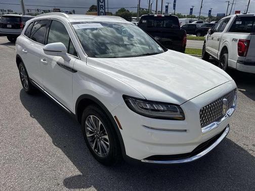 PRISTINE WHITE MET 3C 2023 Lincoln Nautilus STANDARD