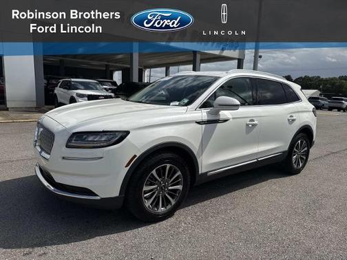 PRISTINE WHITE MET 3C 2023 Lincoln Nautilus STANDARD