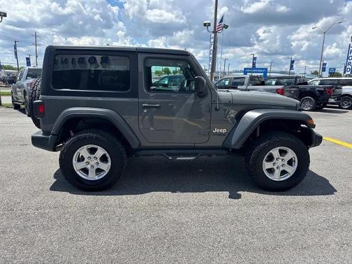 2020 Jeep Wrangler SPORT