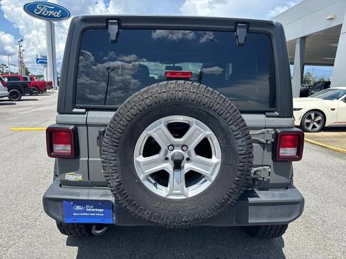 2020 Jeep Wrangler SPORT