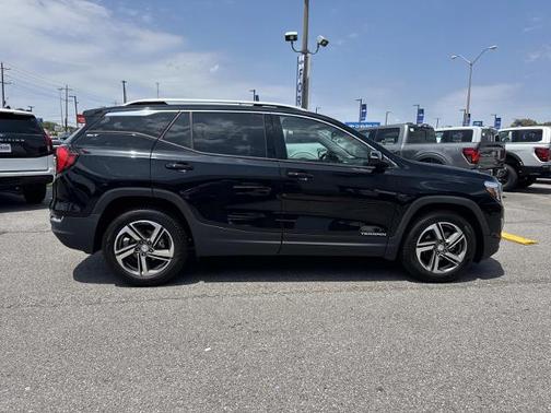 Black 2021 GMC Terrain SLT