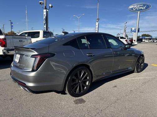 2020 Cadillac CT5 SPORT