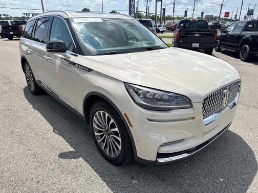 2023 Lincoln Aviator RESERVE
