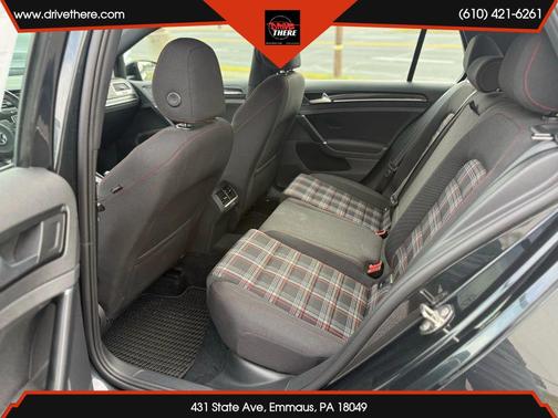 2017 Volkswagen Golf GTI 2.0T S 4-Door