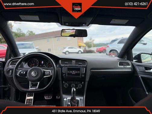 2017 Volkswagen Golf GTI 2.0T S 4-Door