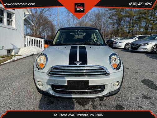 2011 MINI Cooper Base