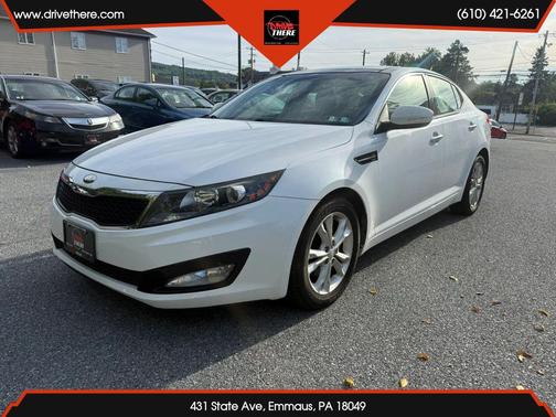 White 2013 Kia Optima EX