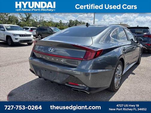 2022 Hyundai SONATA SEL