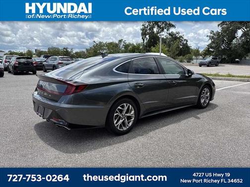2022 Hyundai SONATA SEL