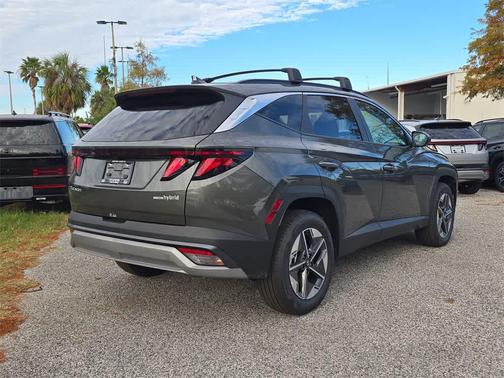 2026 Hyundai TUCSON Hybrid SEL
