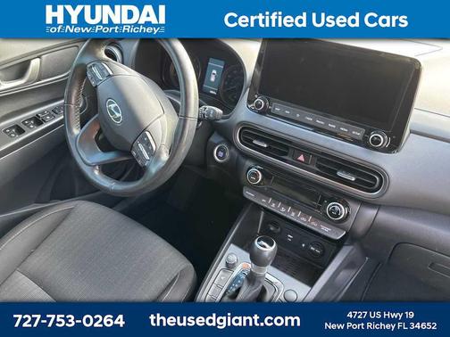 2023 Hyundai KONA SEL
