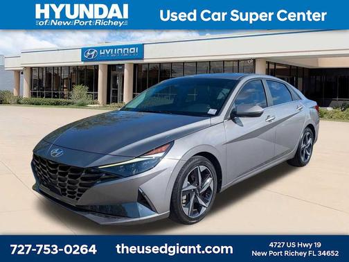 Fluid Metal 2023 Hyundai ELANTRA Limited