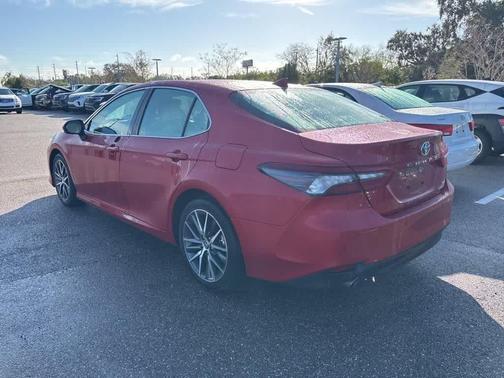 2023 Toyota Camry Hybrid XLE