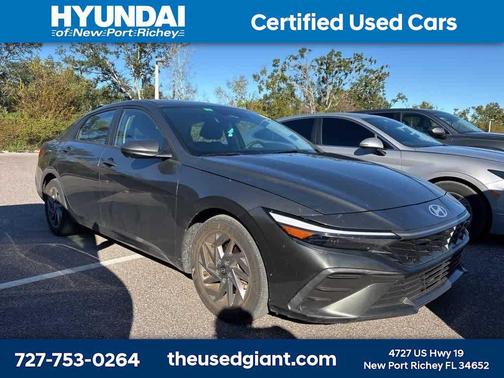 2024 Hyundai ELANTRA SEL