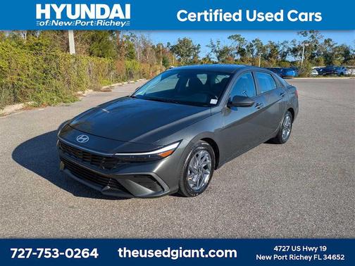 2024 Hyundai ELANTRA SEL