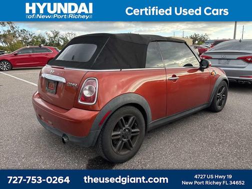 2011 MINI Cooper Base