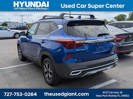 Neptune Blue 2023 Kia Seltos EX