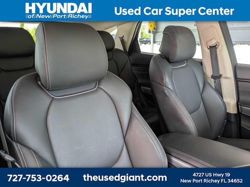 Mauna Red 2022 Genesis GV70 2.5T AWD