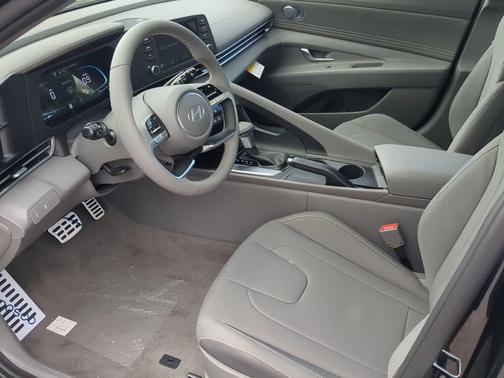 2026 Hyundai ELANTRA Sport