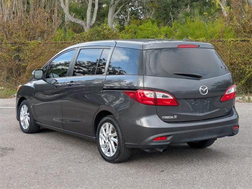 2013 Mazda Mazda5 Sport