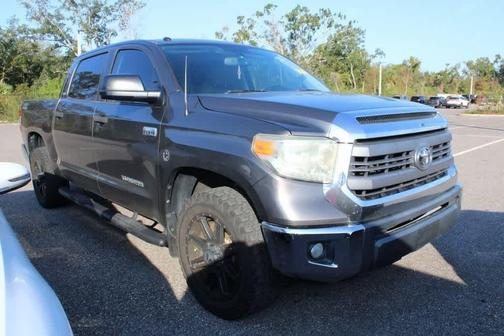 2014 Toyota Tundra SR5