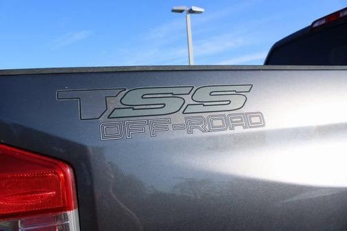 2014 Toyota Tundra SR5