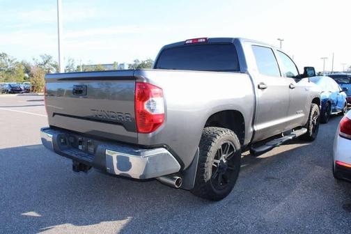 2014 Toyota Tundra SR5